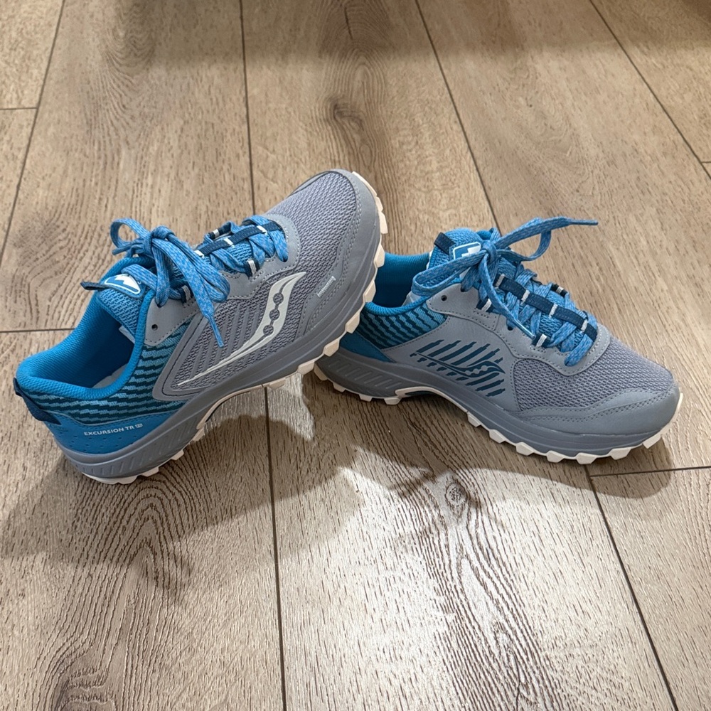 Saucony Gray and Blue Trail Running Shoes